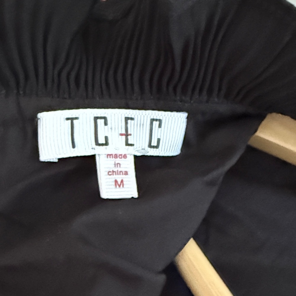 TCEC Black Ruffled Pleated Boutique Blouse NWOT - Picture 2 of 3